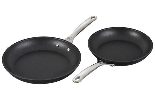 Le Creuset Toughened Nonstick PRO 9.5/11 Fry Pan Set