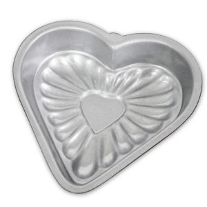 USA Pan Fancy Heart Cake Pan