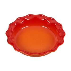 Le Creuset Stoneware 9" Fluted Pie Dish - Flame
