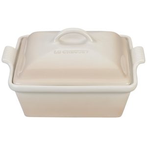 Le Creuset Stoneware Heritage 2.25 Quart Covered Square Casserole -Meringue